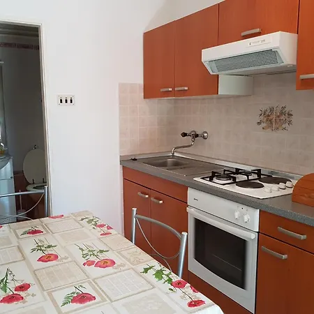 Nives * Mali Lošinj